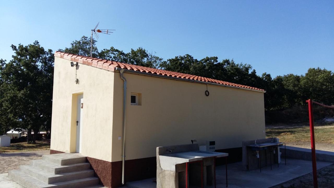 Готель Las Casitas De Las Arribes Альдеадавіла-де-ла-Рібера Екстер'єр фото
