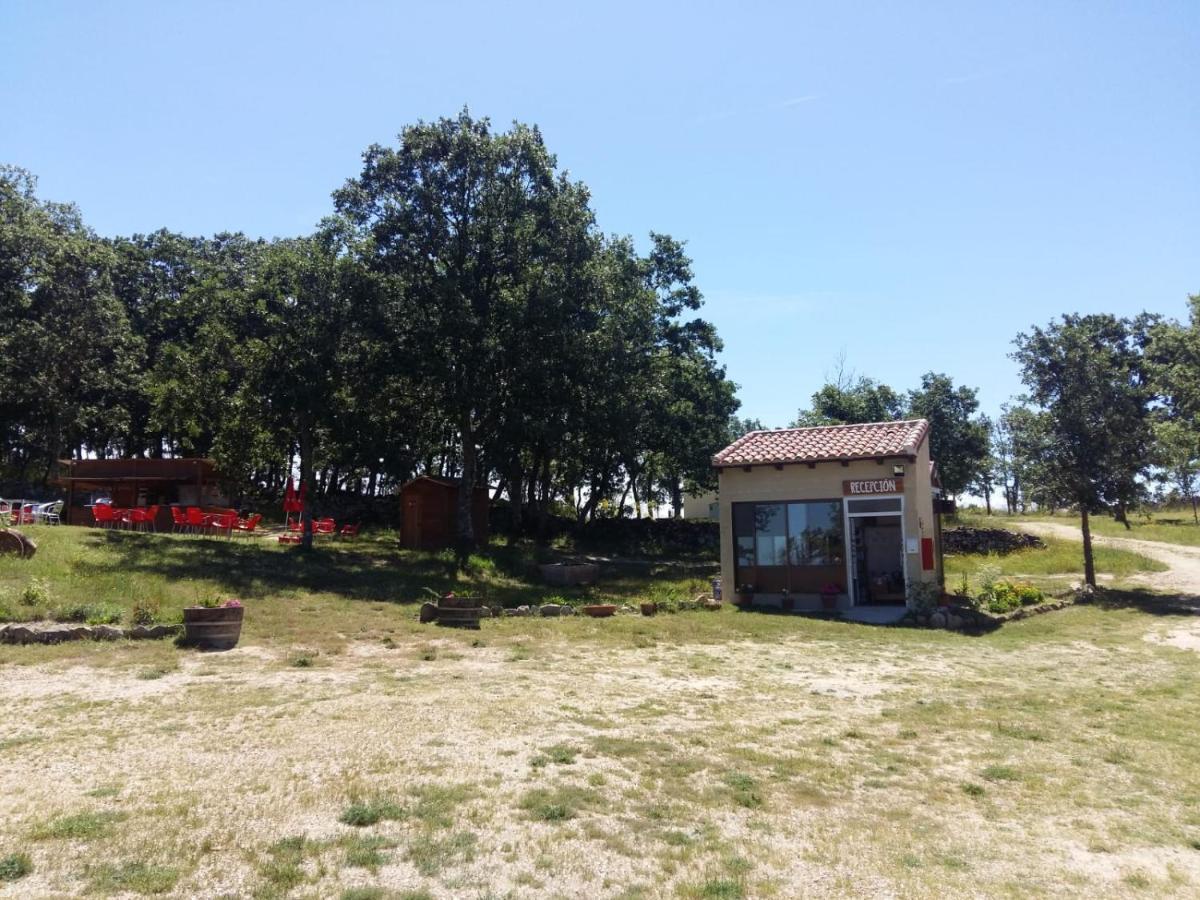 Готель Las Casitas De Las Arribes Альдеадавіла-де-ла-Рібера Екстер'єр фото